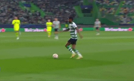 1637795095788004159.gif 1637795095788004159.gif