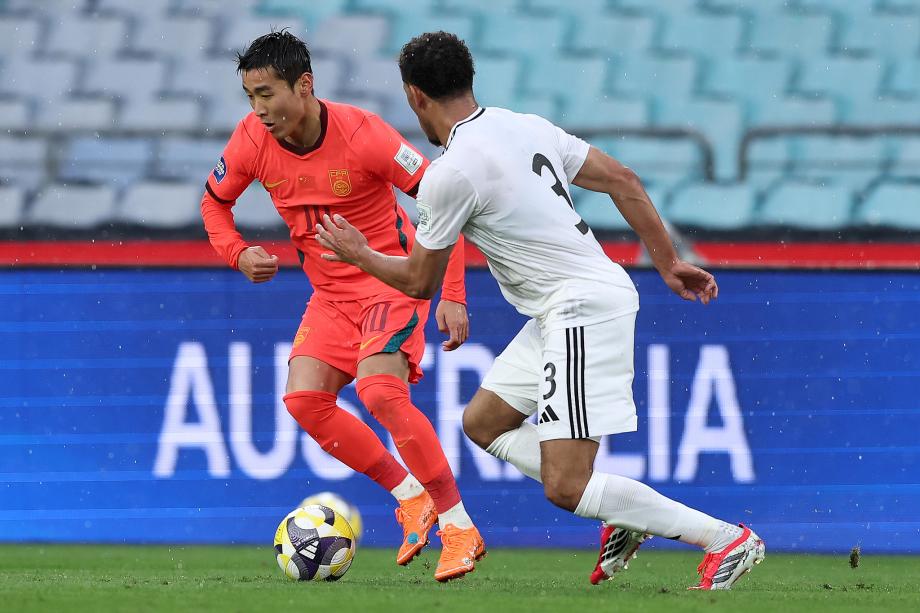 体育游戏-张玉宁传射建功韦世豪破门 国足两球完胜库拉索